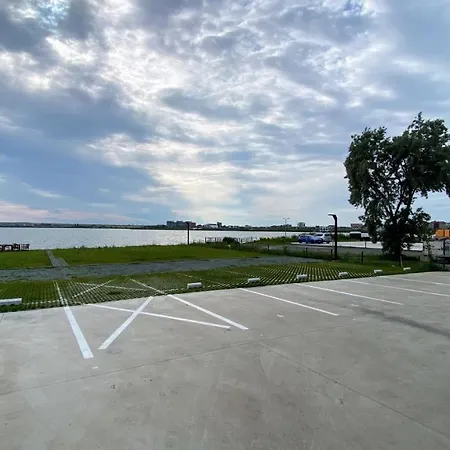 Lägenhet Myosotis By The Mamaia