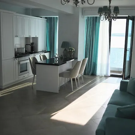 Myosotis By The Apartment Mamaia